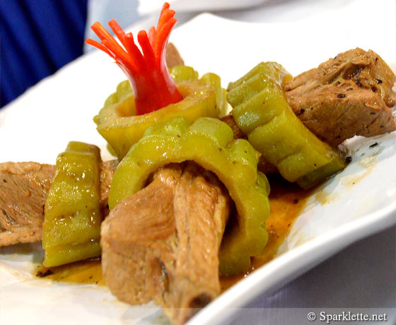 Braised pork ribs with bitter gourd