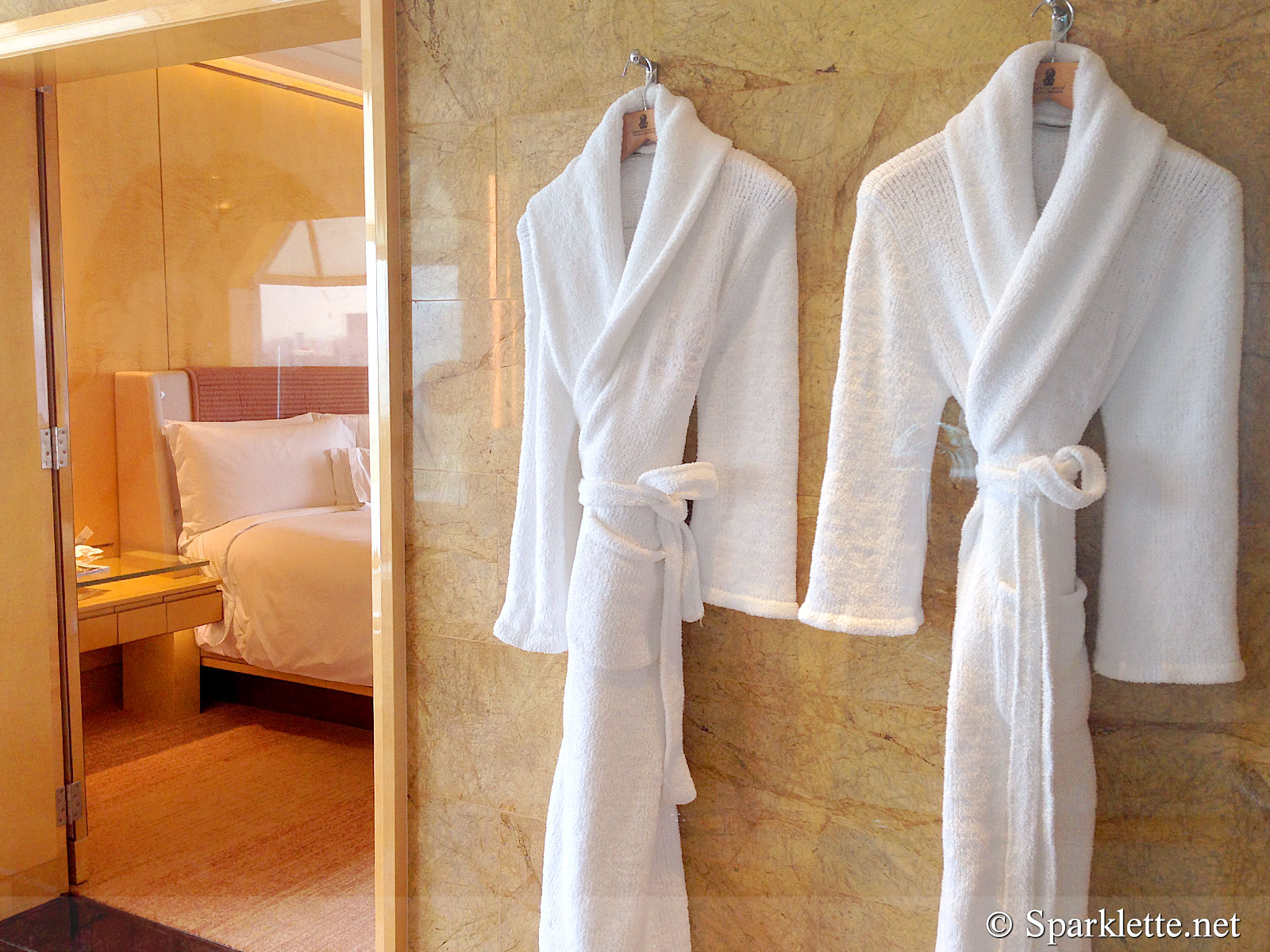 The Ritz-Carlton, Millenia Singapore - Club Premier Suite