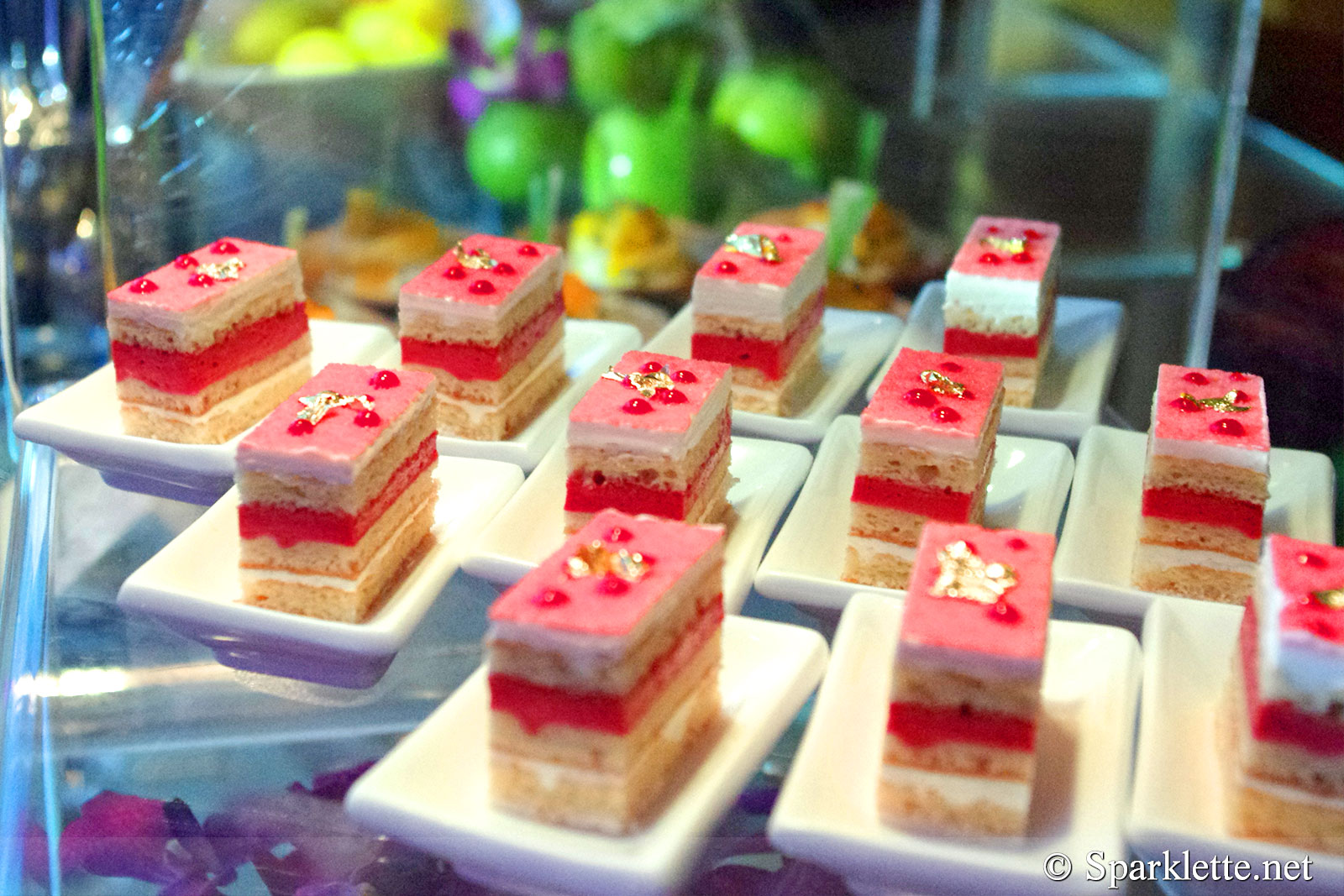 Miniature cakes