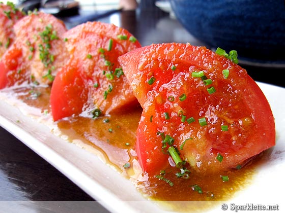 Momotaro tomato with ginger dressing