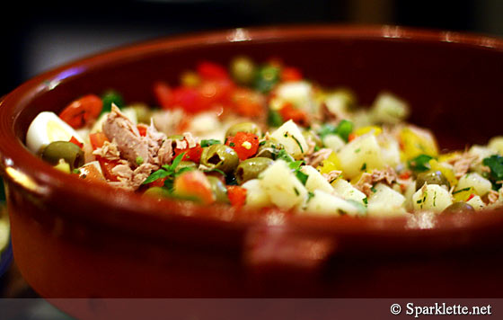 Ensala da Campera (potato salad, sweet peppers and Spanish tuna)