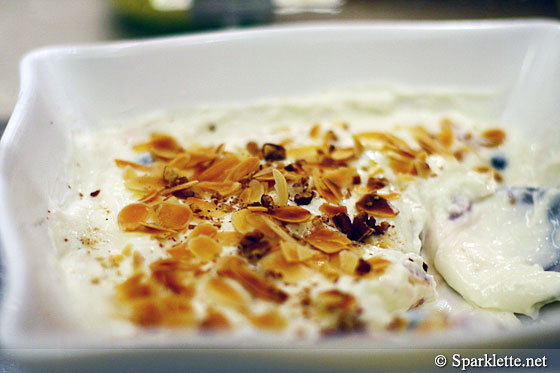 Shrikhand (yoghurt with sugar and dried nuts)
