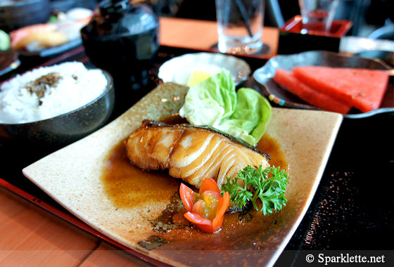 Grilled codfish with teriyaki sauce