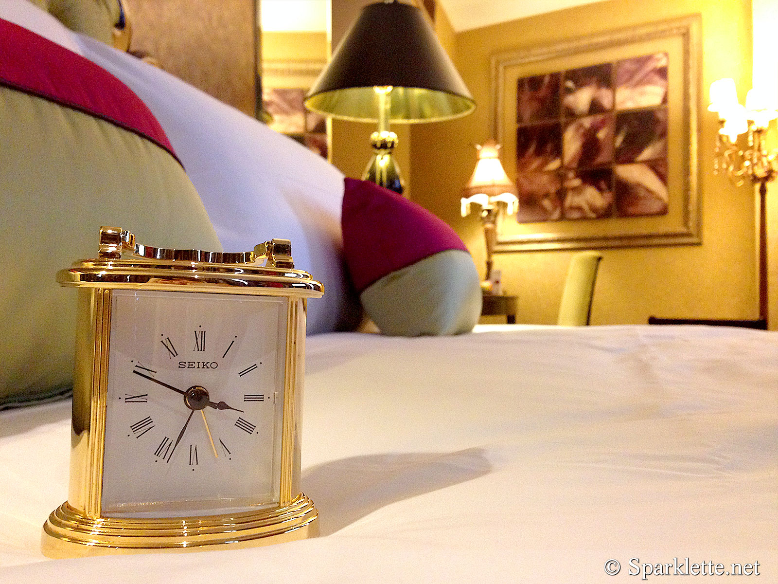 The Scarlet Hotel Splendour Suite Clock