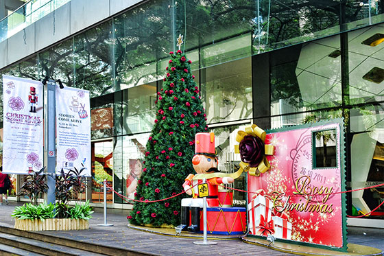 Christmas tree at TripleOne Somerset, Singapore